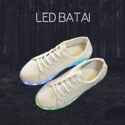 Balti LED batai