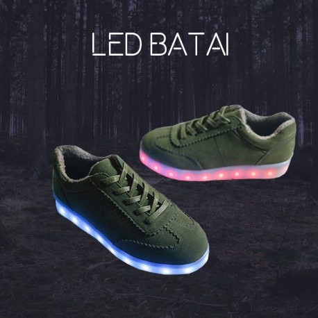 Tamsiai žali LED batai