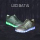 Sidabro spalvos LED batai