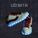 Balti LED batai su raudona juostele