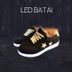 Juodi LED batai su žvaigždutėmis